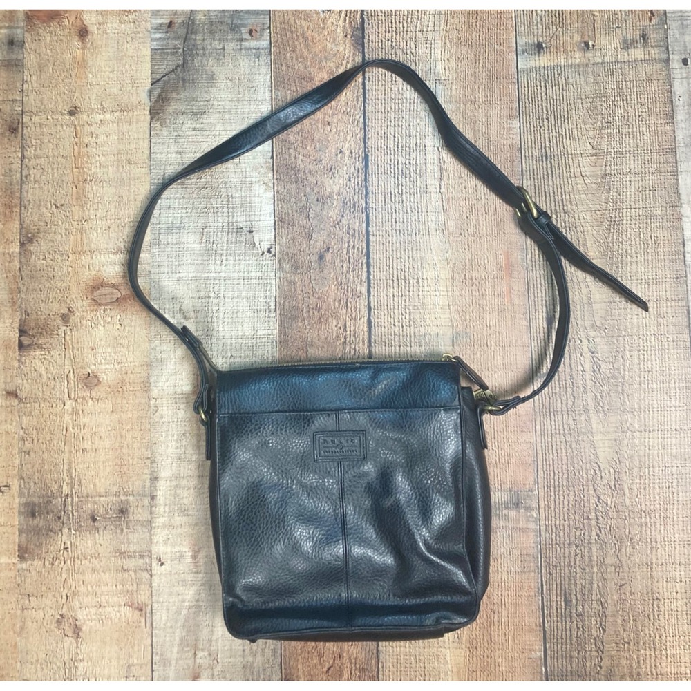 Relic Brand Leathers Black Pebbled Leather Crossbody Bag Brass Charm